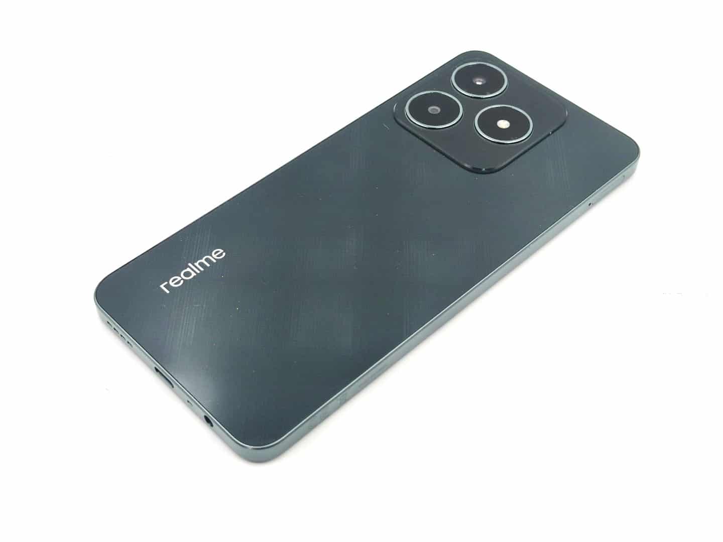 Realme C61