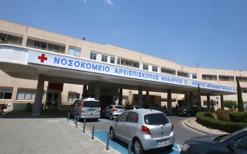 Προληπτικά στο Μακάρειο o 10χρονος που παρασύρθηκε από όχημα στα Λατσιά